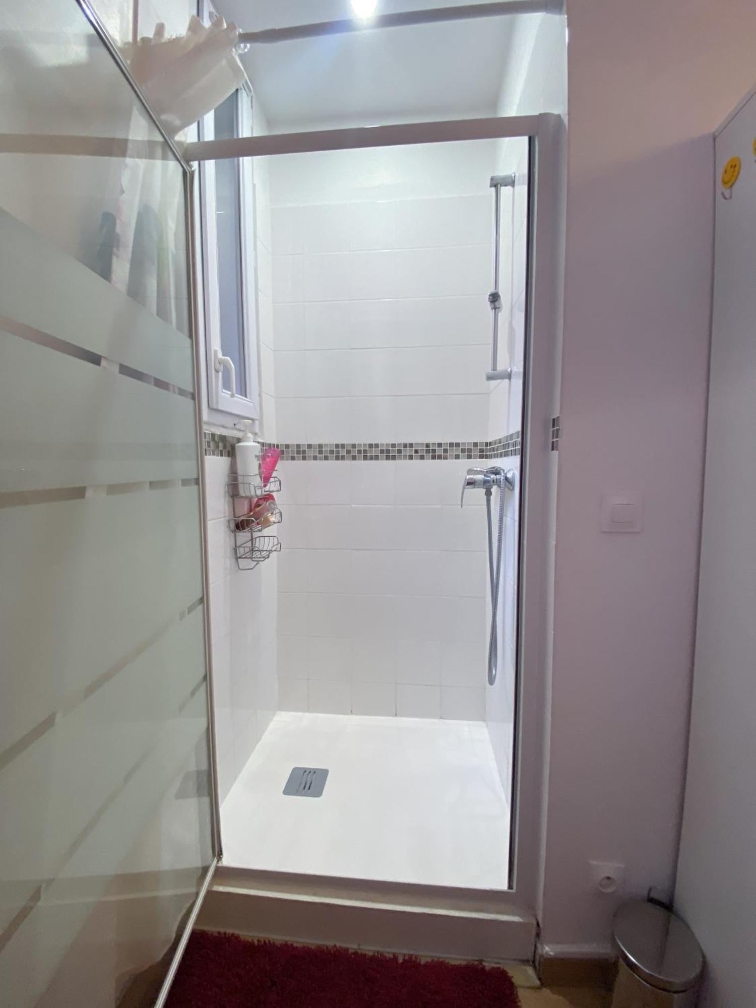 Nice Apartment Ideal To Visit Paris Clichy Dış mekan fotoğraf